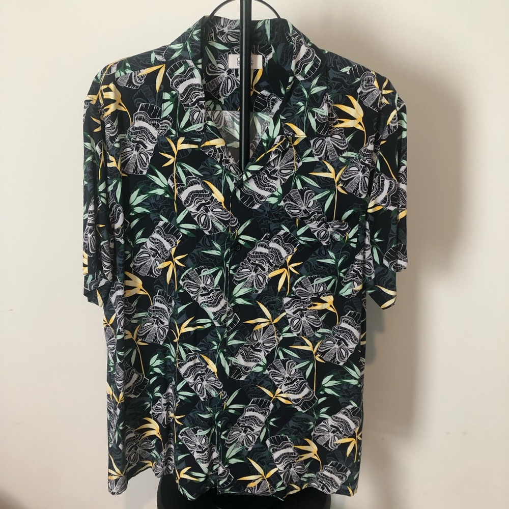 croft & barrow Black Tropical Print Short-Sleeve Button-Down Shirt